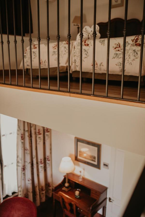Hotel Posada De Valdezufre Aracena Exteriér fotografie